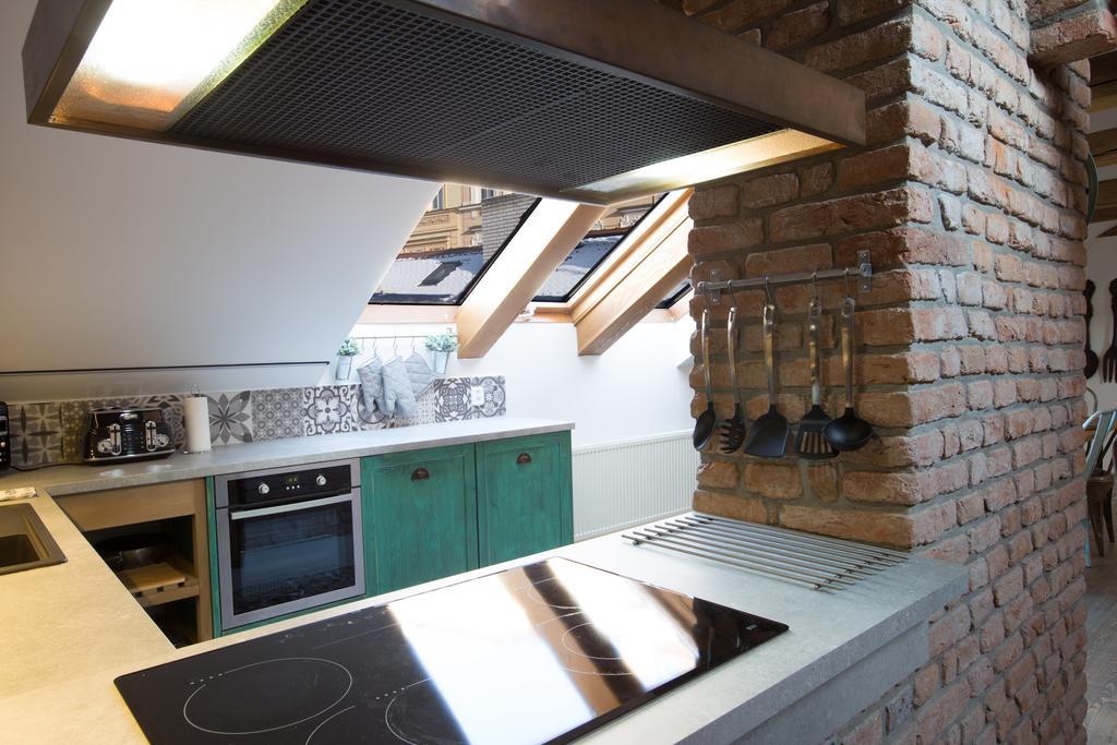 Daire Bohemian Chic 2 Bedroom 2 Bathroom Loft With Hanging Chair